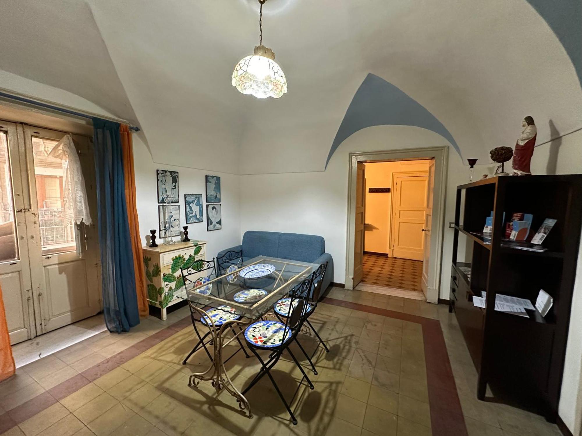 Appartamento Oldtown Centro Storico Catania Luaran gambar