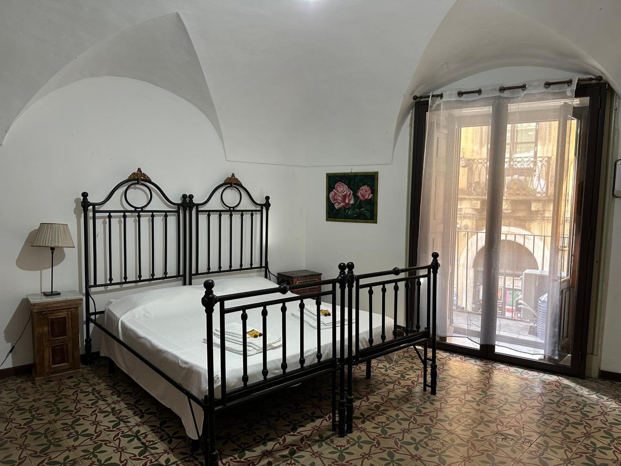 Appartamento Oldtown Centro Storico Catania Luaran gambar